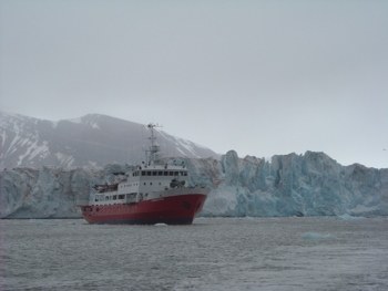 Die Gletscherfront des Kongsfjord
