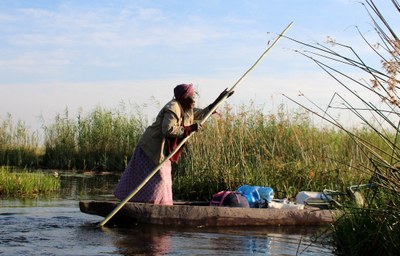 Mokorofahrt im Okavango-Delta